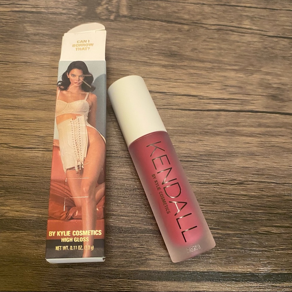 NWT kendall X kylie Can I Borrow That? High Gloss